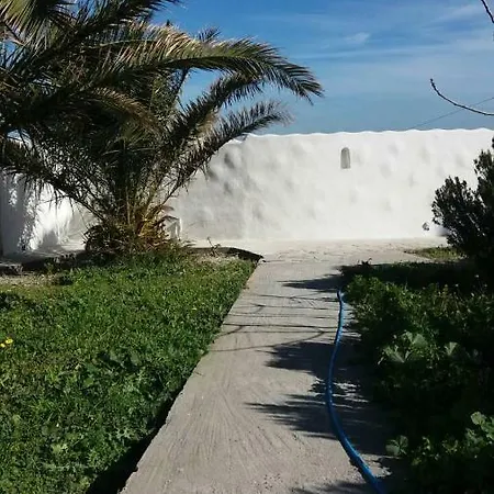 Апартаменты White 4 Komia